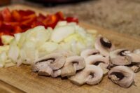 ケンミン食品のECサイトが関通のランサムウェアとサイバー攻撃により個人情報漏洩の可能性とサイトの一時閉鎖を発表